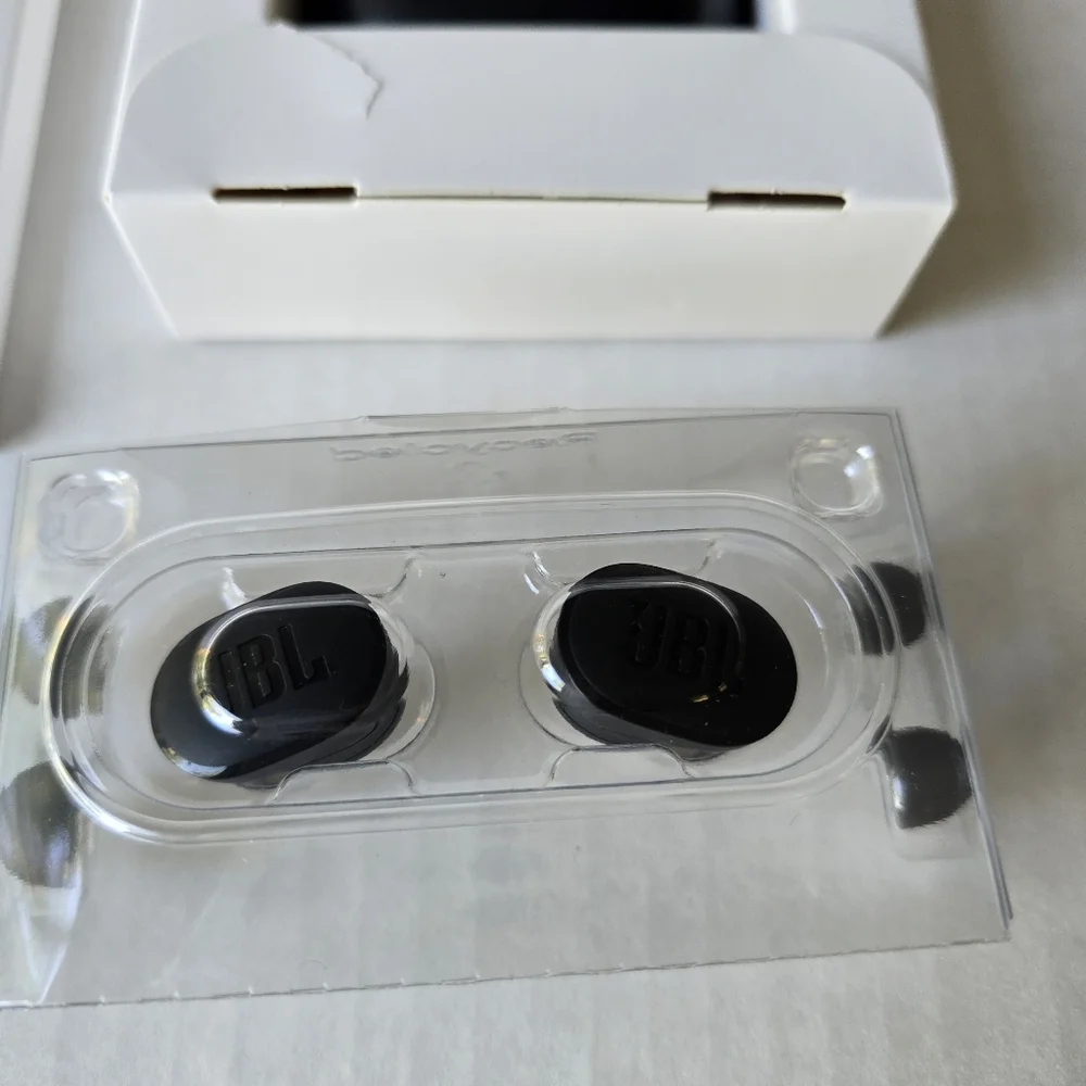 JBL Tune Buds Zero Noise Black Earbuds